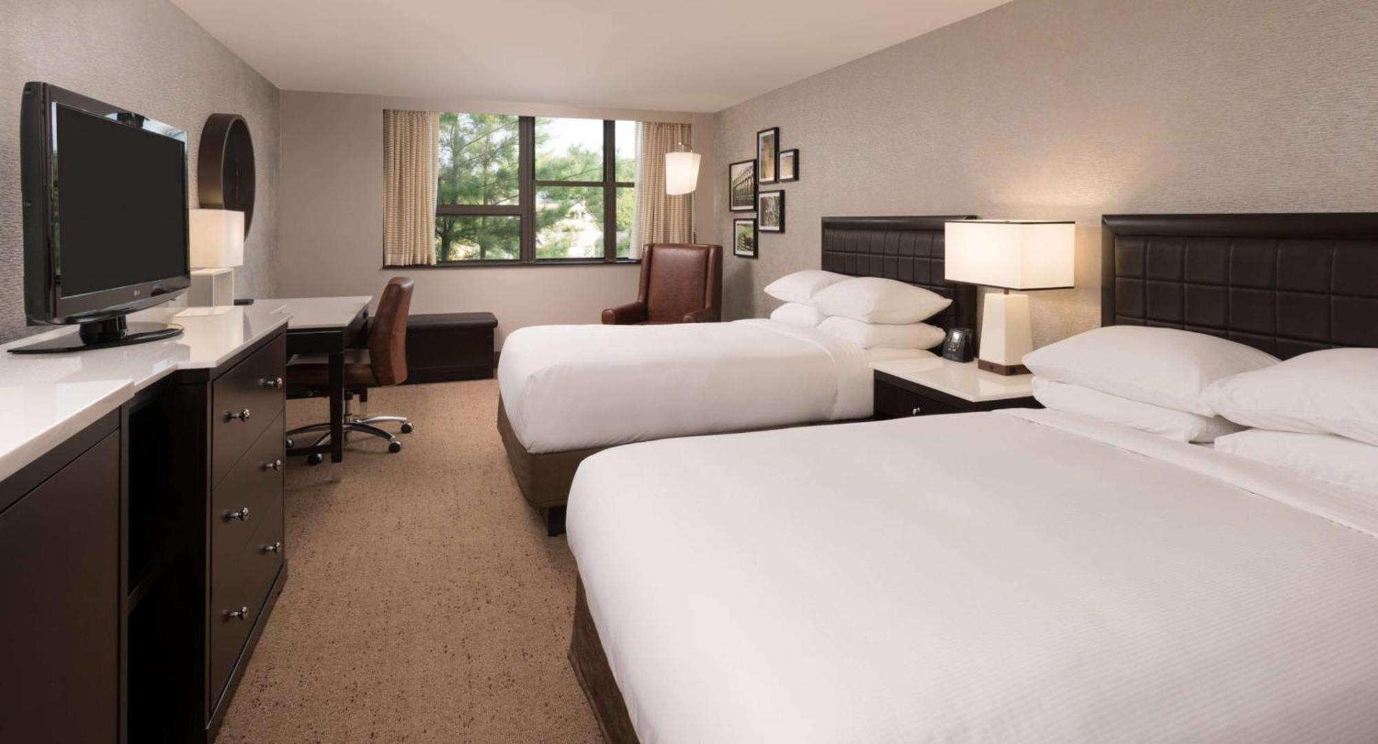 The Saratoga Hilton Hotel Saratoga Springs Exterior foto